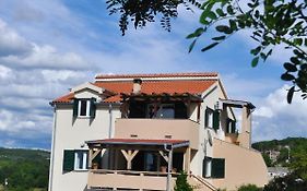 Apartmani Carnizza